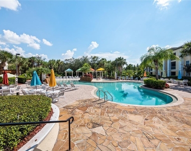 8904 Legacy Court - Photo Thumbnail 8