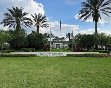 8904 Legacy Court - Photo Thumbnail 18