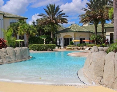 8904 Legacy Court - Photo Thumbnail 25