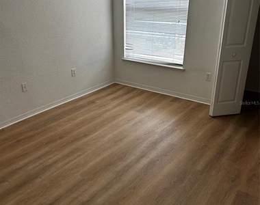 8904 Legacy Court - Photo Thumbnail 36