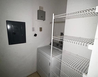 8904 Legacy Court - Photo Thumbnail 44