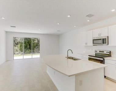 8449 Lunar Skye Street - Photo Thumbnail 9