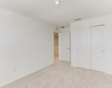 8449 Lunar Skye Street - Photo Thumbnail 21