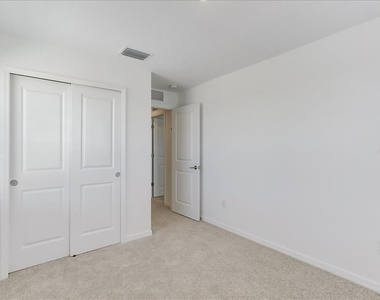 8449 Lunar Skye Street - Photo Thumbnail 25