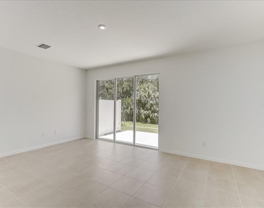 8449 Lunar Skye Street - Photo Thumbnail 12
