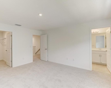8449 Lunar Skye Street - Photo Thumbnail 17