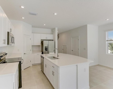 8449 Lunar Skye Street - Photo Thumbnail 7