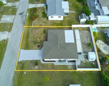 1461 Royal Road - Photo Thumbnail 57