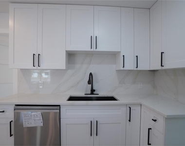 1461 Royal Road - Photo Thumbnail 19