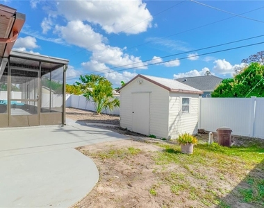 1461 Royal Road - Photo Thumbnail 50