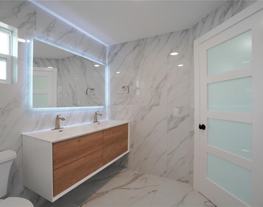 1461 Royal Road - Photo Thumbnail 33
