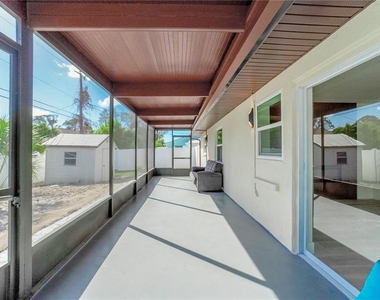 1461 Royal Road - Photo Thumbnail 40