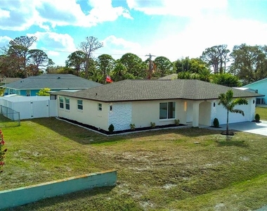 1461 Royal Road - Photo Thumbnail 58