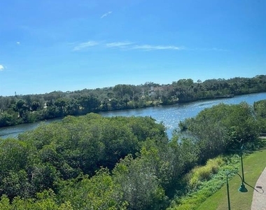 5569 Cannes Circle - Photo Thumbnail 14