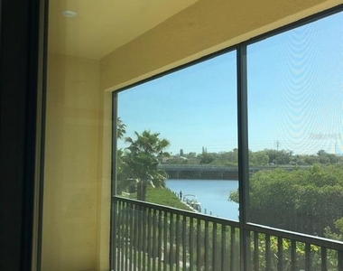 5569 Cannes Circle - Photo Thumbnail 15