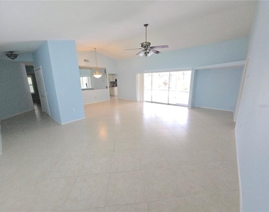 3601 Garden Lakes Clenet - Photo Thumbnail 5