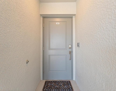 12470 Wellen Golf Street - Photo Thumbnail 3