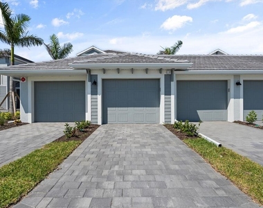 12470 Wellen Golf Street - Photo Thumbnail 36