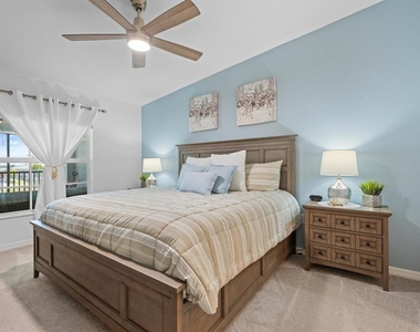 12470 Wellen Golf Street - Photo Thumbnail 18