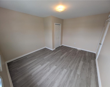 1627 Jill Street - Photo Thumbnail 8