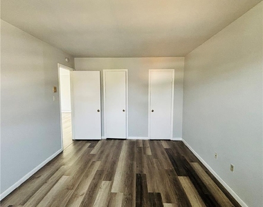 820 W Susquehanna Street - Photo Thumbnail 9