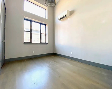 1820 Palmetto Street - Photo Thumbnail 1