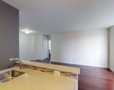 401 E 34th St - Photo Thumbnail 4