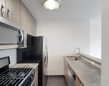 401 E 34th St - Photo Thumbnail 1