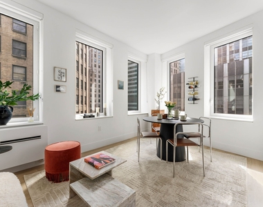 55 Broad Street - Photo Thumbnail 1