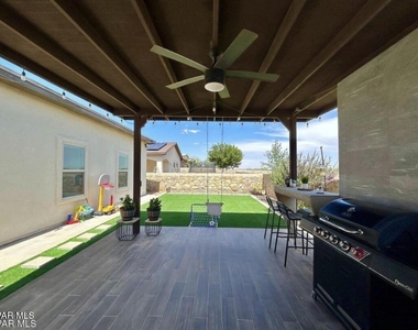 14190 Peyton Edwards Avenue - Photo Thumbnail 27