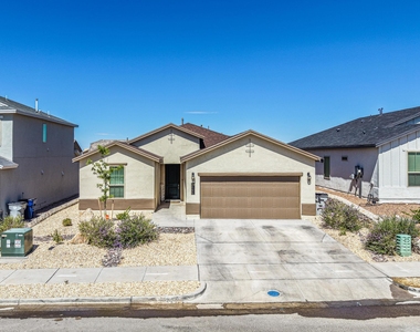 2245 Small Mountain Place - Photo Thumbnail 23