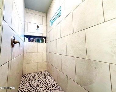 2245 Small Mountain Place - Photo Thumbnail 9