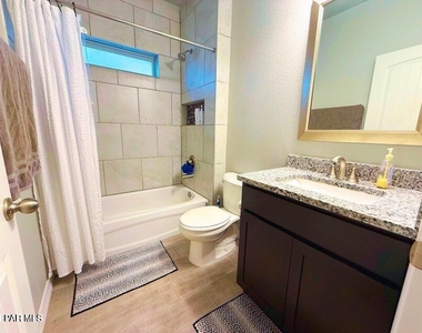2245 Small Mountain Place - Photo Thumbnail 11