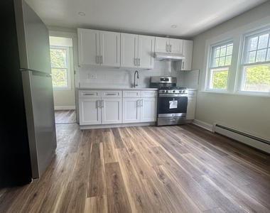744 Park Street - Photo Thumbnail 1