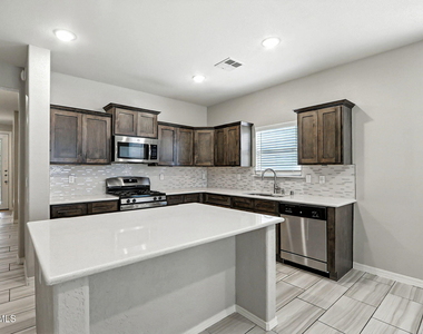 3964 Desert Nomad Drive - Photo Thumbnail 7