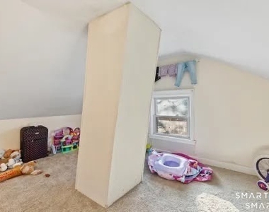 147 Martin Street - Photo Thumbnail 16