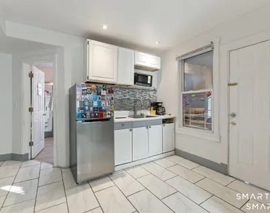 147 Martin Street - Photo Thumbnail 1
