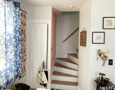 102 Mansfield Street - Photo Thumbnail 7