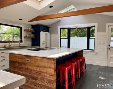 32 Tuxis Road - Photo Thumbnail 9