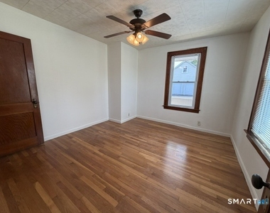 488 South Street - Photo Thumbnail 12