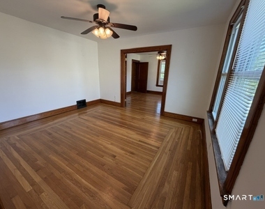 488 South Street - Photo Thumbnail 6