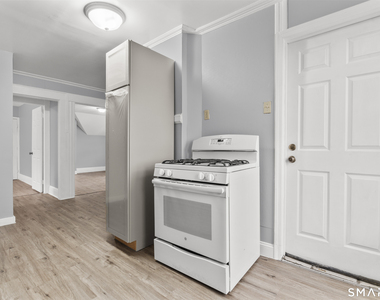 48-50 Park Terrace - Photo Thumbnail 14