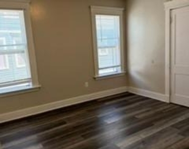 119 Hobart Street - Photo Thumbnail 15
