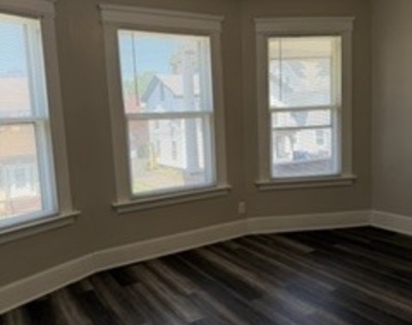 119 Hobart Street - Photo Thumbnail 11