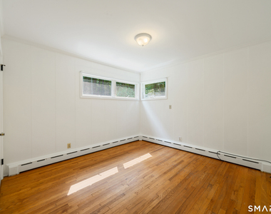 47 Terrell Road - Photo Thumbnail 9