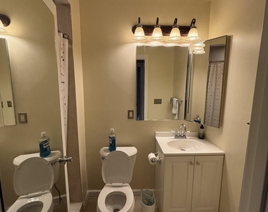 15 Highland Street - Photo Thumbnail 5