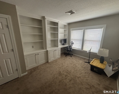 15 Highland Street - Photo Thumbnail 4