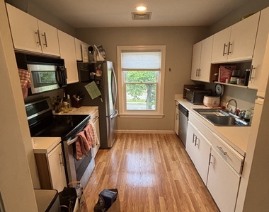 15 Highland Street - Photo Thumbnail 6