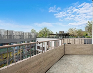 54 Noll Street - Photo Thumbnail 2