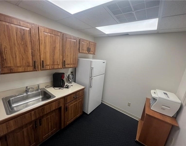 2616 Wilmington Road - Suite A - Photo Thumbnail 11